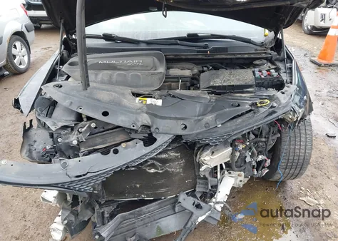 2015 Chrysler 200 S from USA, damaged, VIN 1C3CCCBB1FN749328